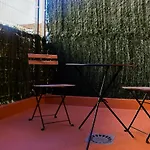 El 8 De Serranos - Bajo - Casa Con Garaje León