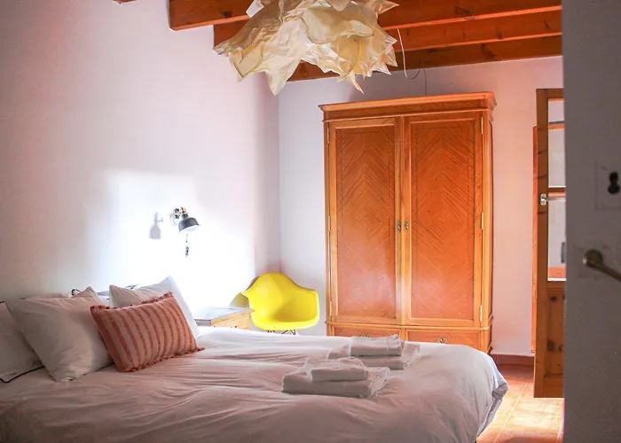 El 8 De Serranos - Bajo - Casa Con Garaje 아파트 레온